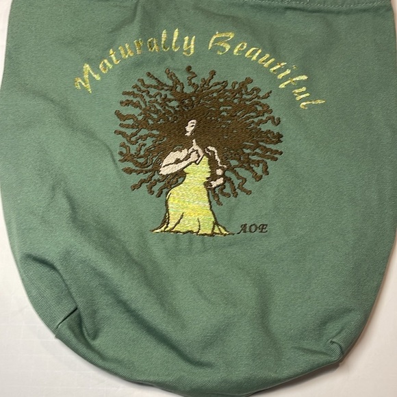 Naturally Beautiful Green 100% Cotton Tote - Picture 5 of 10